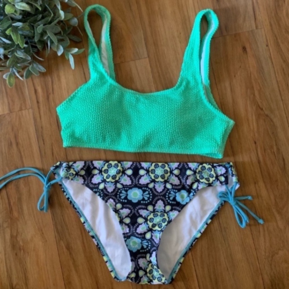 ~Two Piece Bathing Suits Padded Ribbed Bikini Mixed Matched Set~